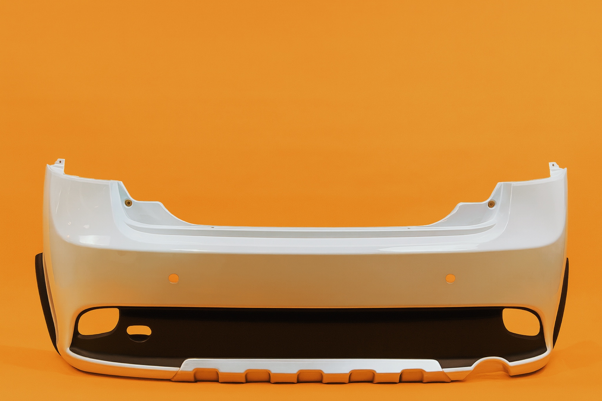 سپر عقب کوئیک 1 سام صنعت امروز